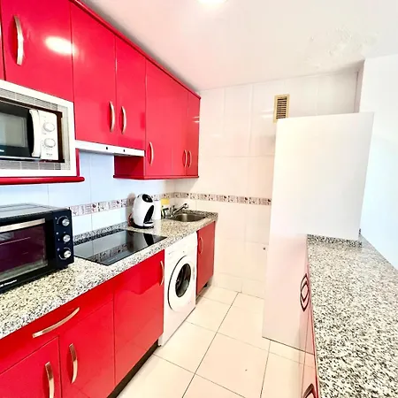 Large Deluxe Front Sea View Benalbeach Apartment Benalmadena