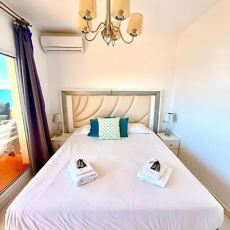 Large Deluxe Front Sea View Benalbeach Benalmádena